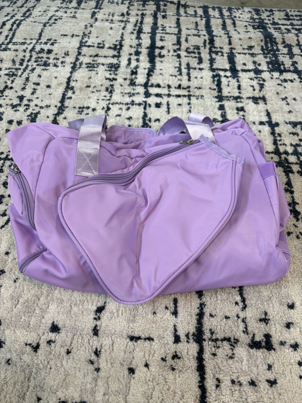 Lavender Heart Accent Women's Duffel Bag - Unbranded pickleball bag with balls